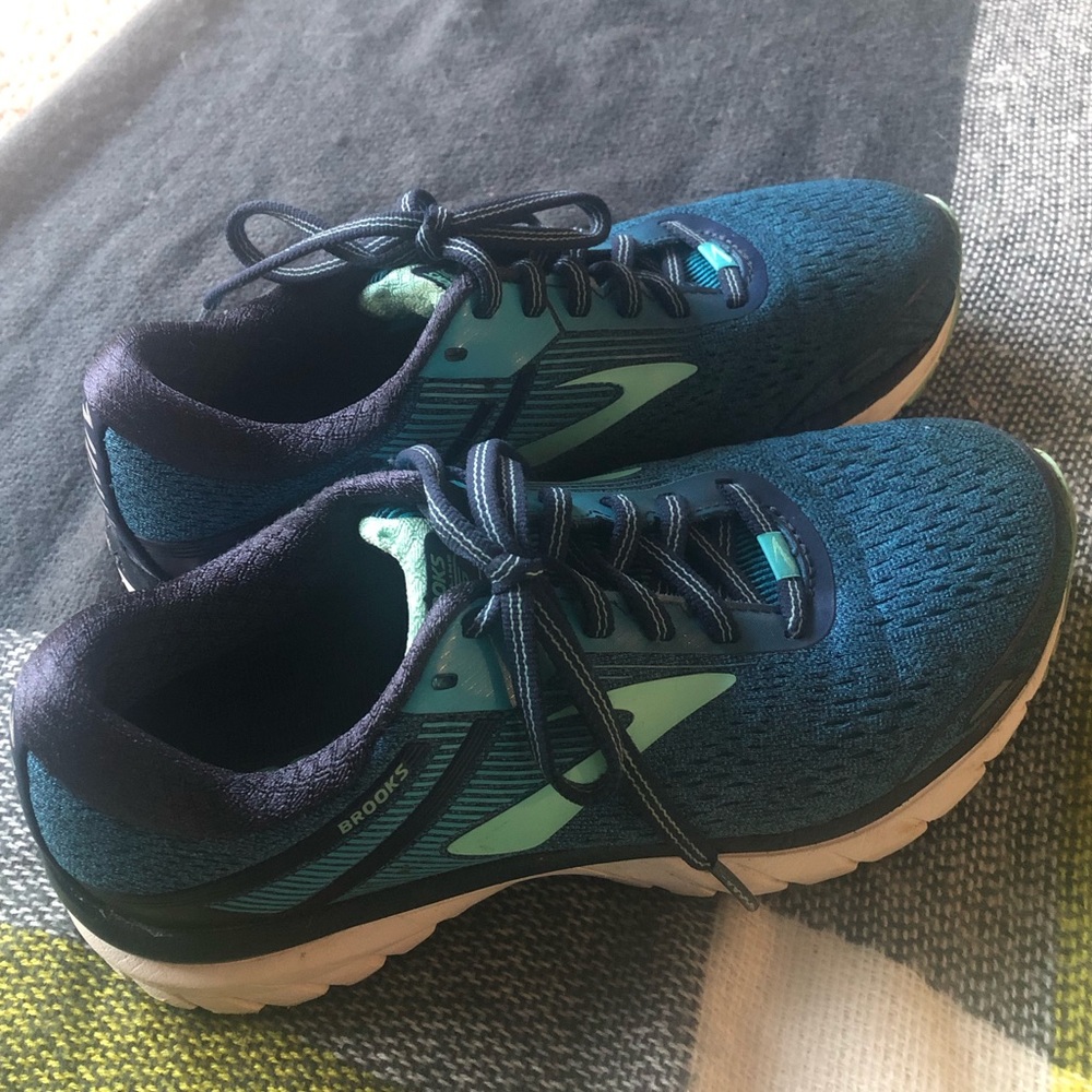 Brooks Adrenaline GTS 18